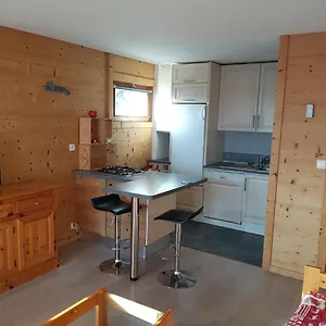 https://la-vardase.hotels-rhonealpes.com